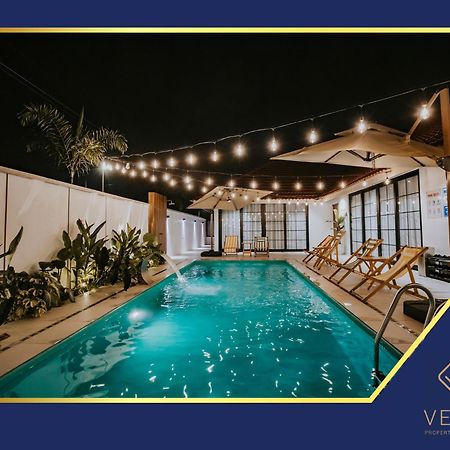 Ipoh Tiga Private Pool Villa 5B3B By Verve מראה חיצוני תמונה